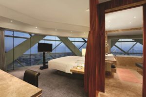 ANDAZ CAPITAL GATE ABU DHABI Suite