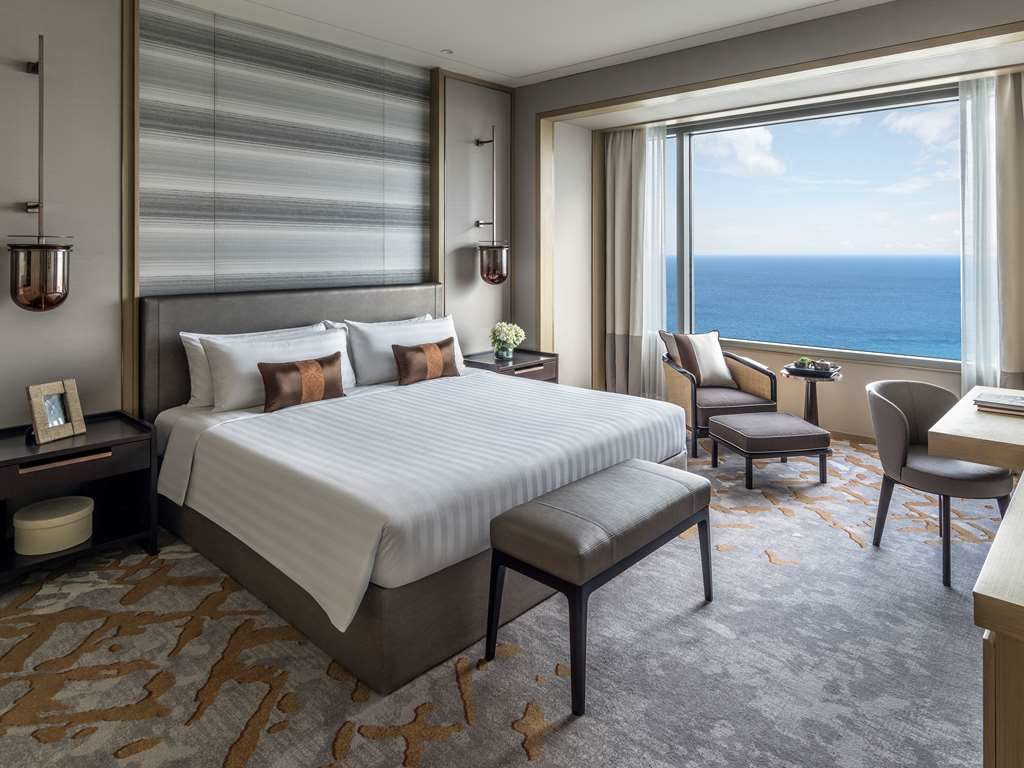 Shangri-La Hotel Colombo Apartment bedroom