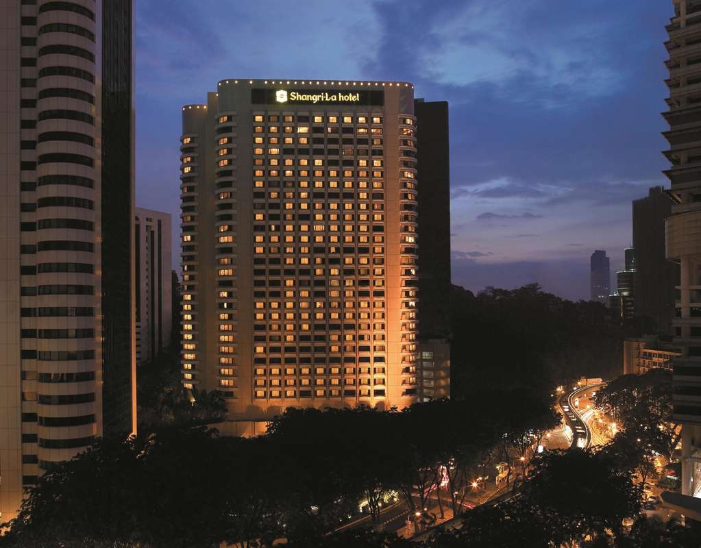 Shangri La Hotel Kuala Lumpur Exterior (Night)