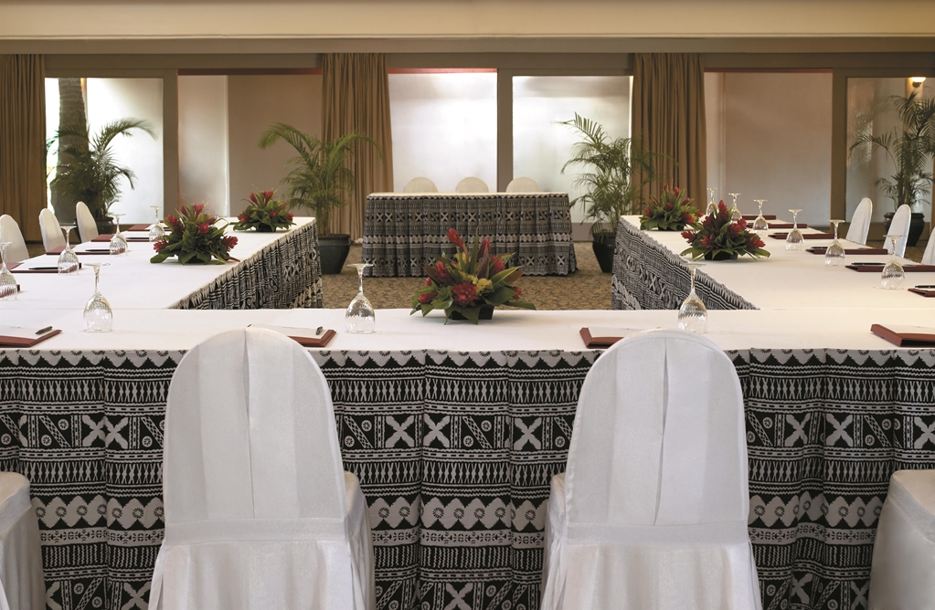 Shangri Las Fijian Resort and Spa Yanuca Davui Hall U-Shape Setup