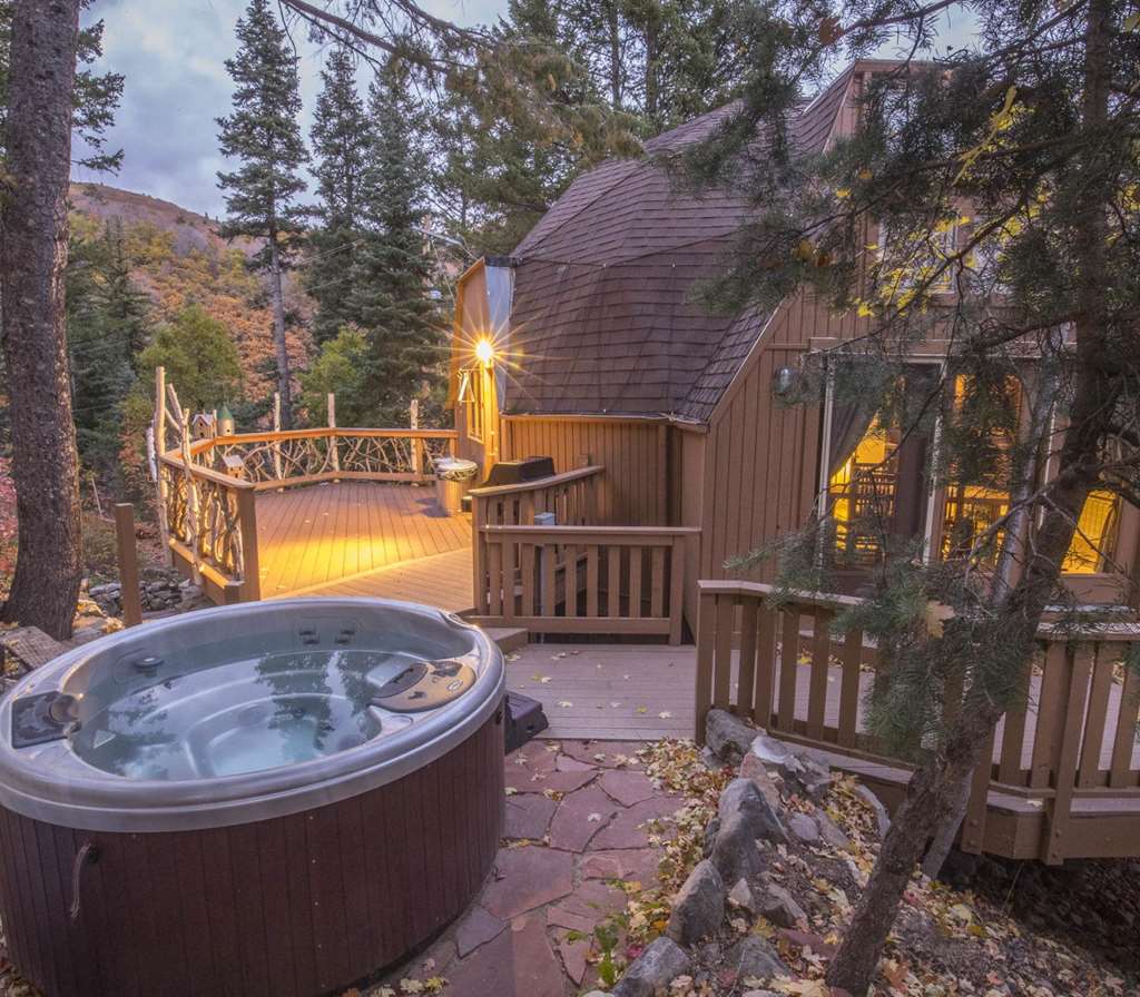 Sundance Mountain Resort Pool view