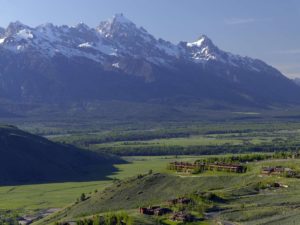 Amangani Gani_Exterior & Tetons 1