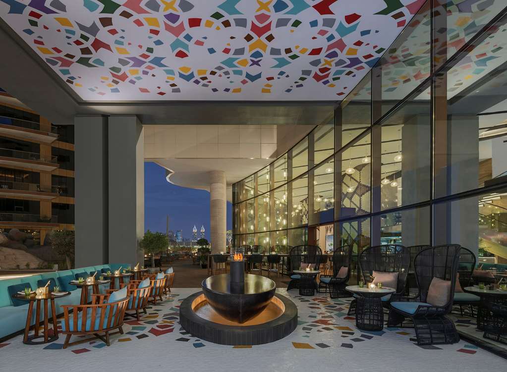 ANDAZ DUBAI THE PALM Restaurant