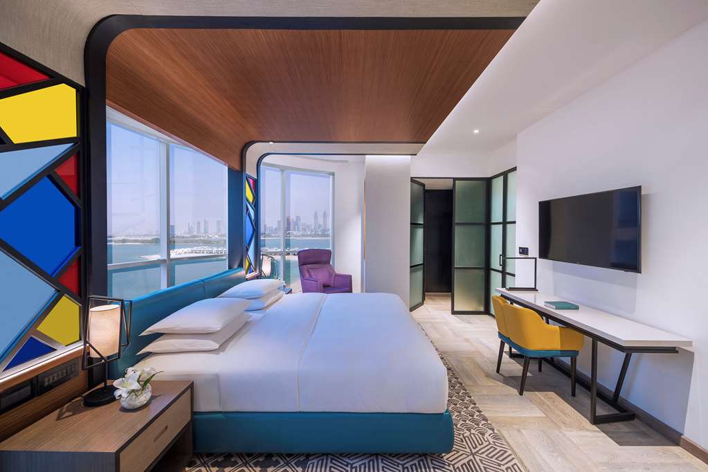 ANDAZ DUBAI THE PALM Suite
