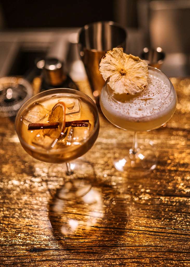 ANDAZ DUBAI THE PALM Restaurant