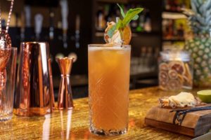 ANDAZ DUBAI THE PALM Restaurant