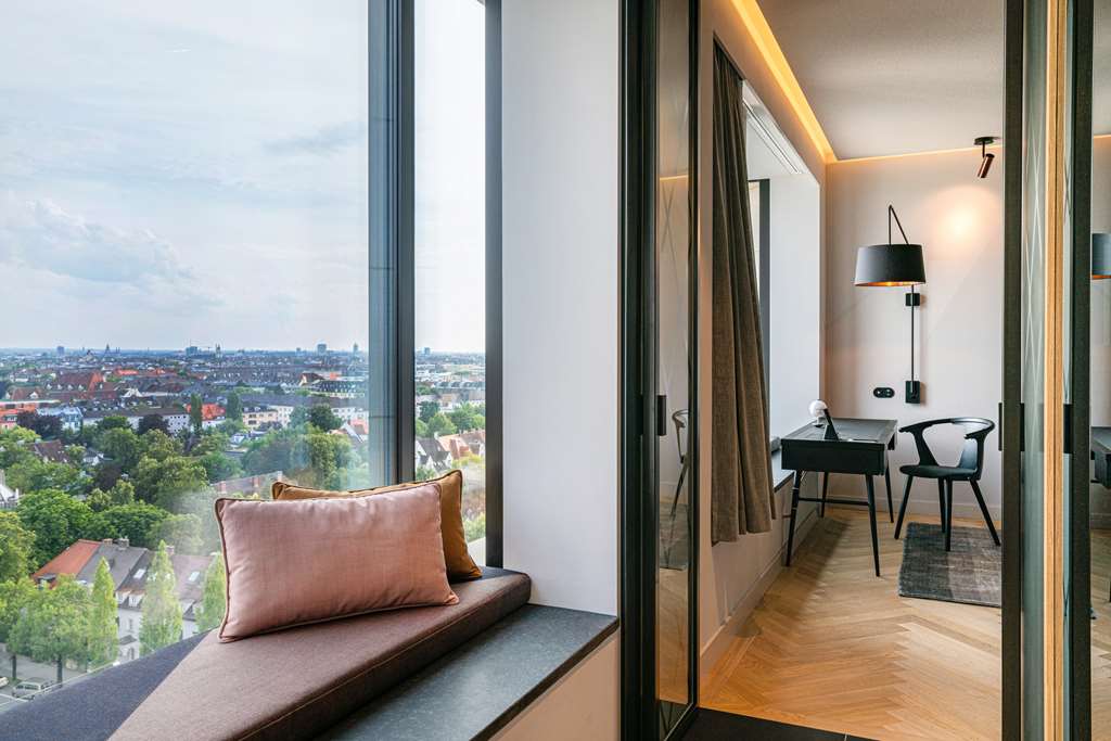 ANDAZ MUNICH SCHWABINGER TOR Suite