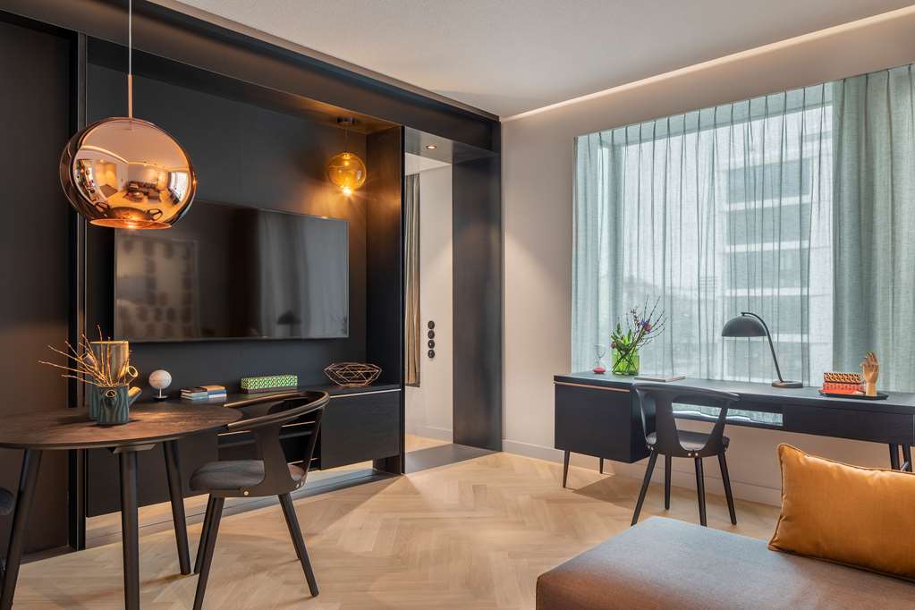 ANDAZ MUNICH SCHWABINGER TOR Suite