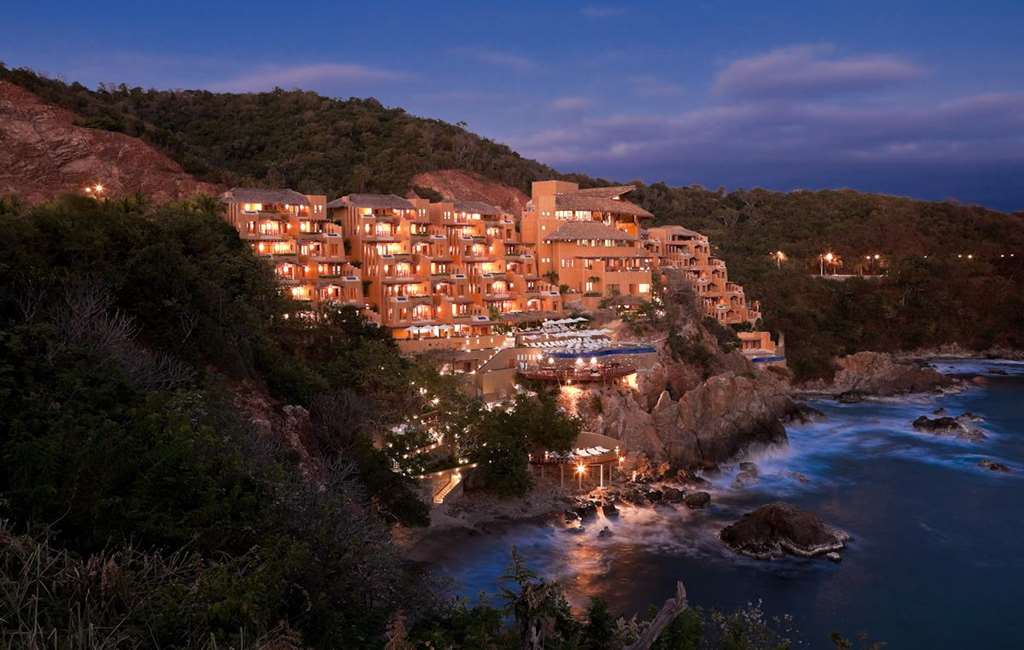 Cala de Mar Resort and Spa Ixtapa Exterior view