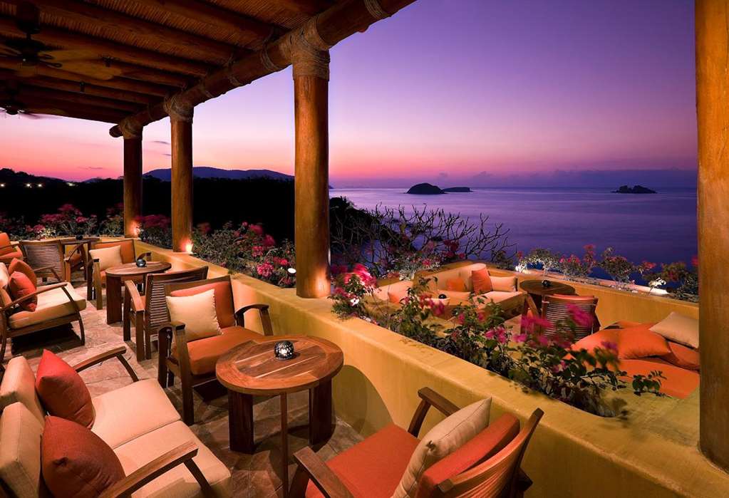 Cala de Mar Resort and Spa Ixtapa Restaurant