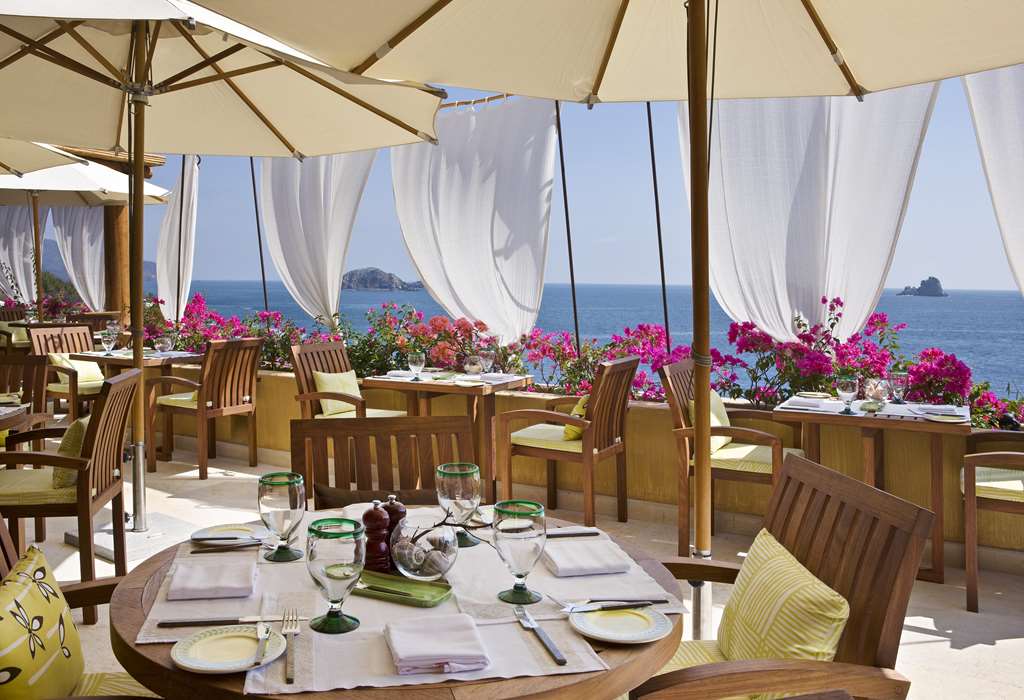 Cala de Mar Resort and Spa Ixtapa Restaurant