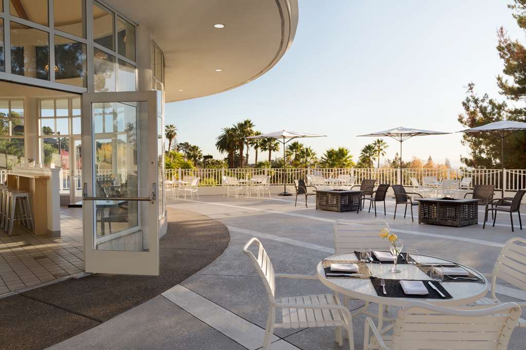 Claremont Club and Spa Bayview Cafe Terrace