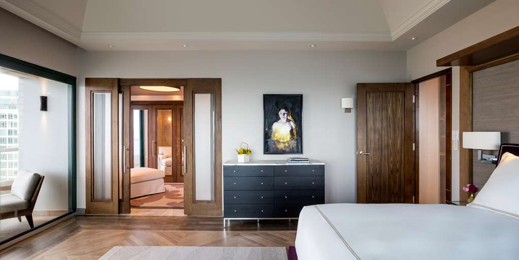 Condado Vanderbilt Hotel Suite