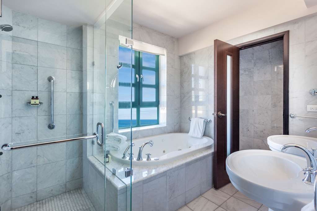 Condado Vanderbilt Hotel Ambassador Suite