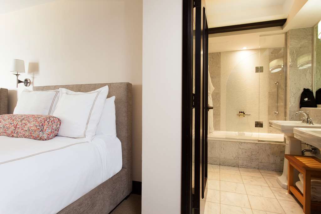 Condado Vanderbilt Hotel Ambassadore two queen