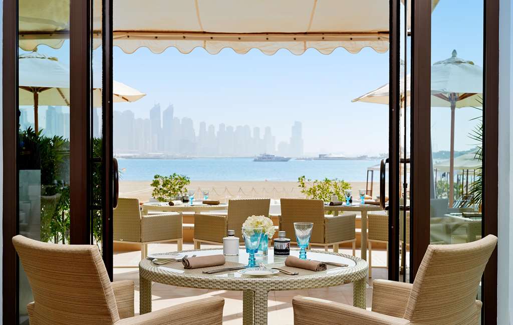 Fairmont The Palm Dubai PMI-196.jpg
[PMI-196.jpg] [PMI] [73711] [Restaurant] [Dining table set up at Seagrill Restaurant] [Dubai] [AE]