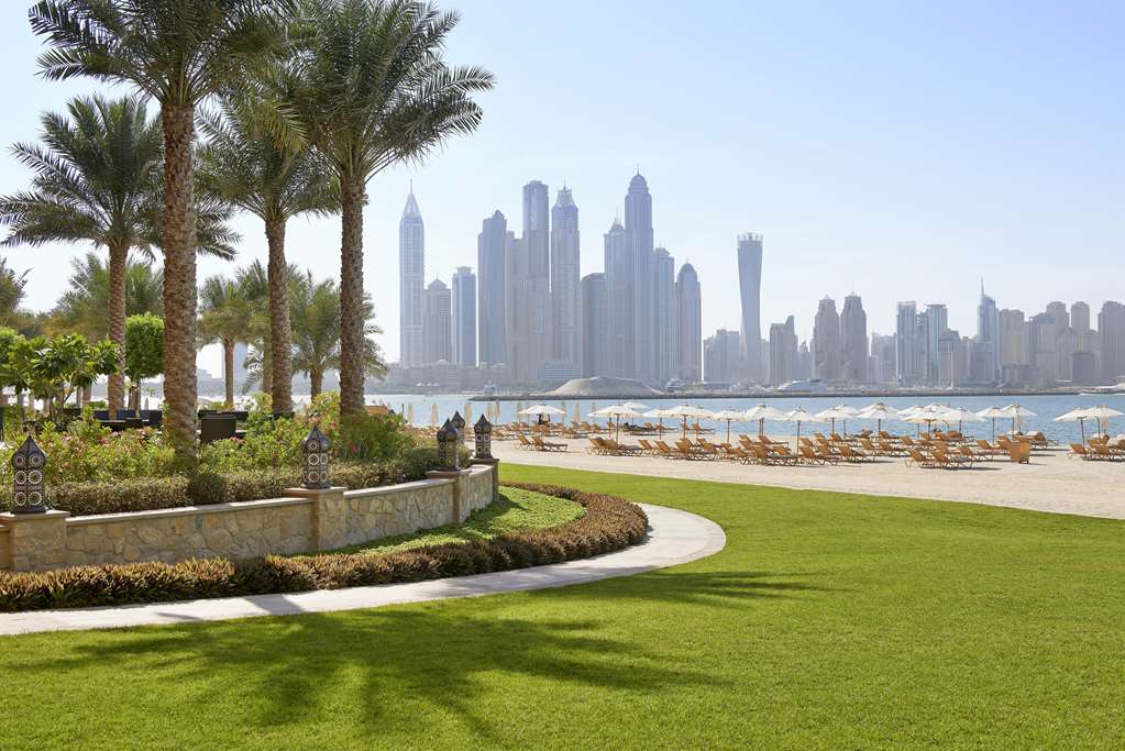 Fairmont The Palm Dubai PMI-100.jpg
[PMI-100.jpg] [Exterior] [Exterior View] [PMI] [73711] [PMI-100] [Dubai] [AE]