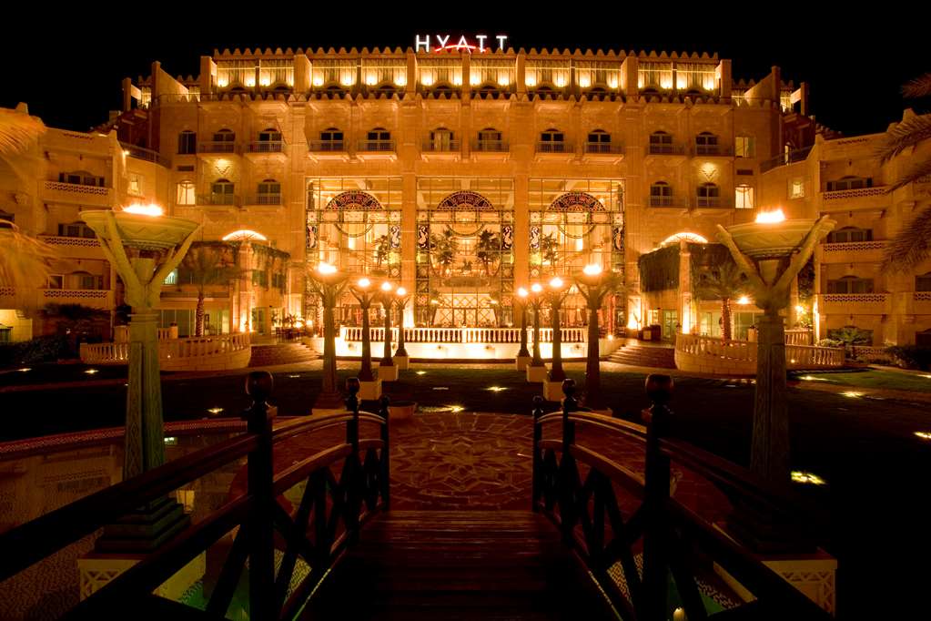 GRAND HYATT MUSCAT Exterior view