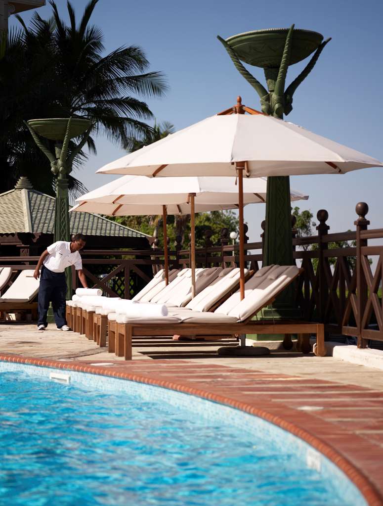 GRAND HYATT MUSCAT Pool view