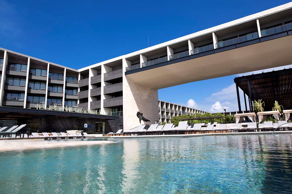 GRAND HYATT PLAYA DEL CARMEN RESORT Pool view