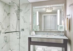 GRAND HYATT VAIL EGEGH P Three Fixture Guestroom Bathroom