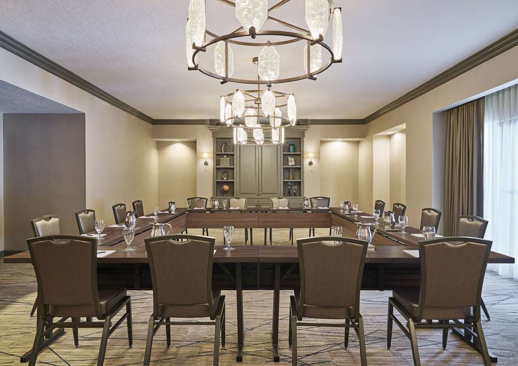 GRAND HYATT VAIL EGEGH P Mont Blanc Meeting Room