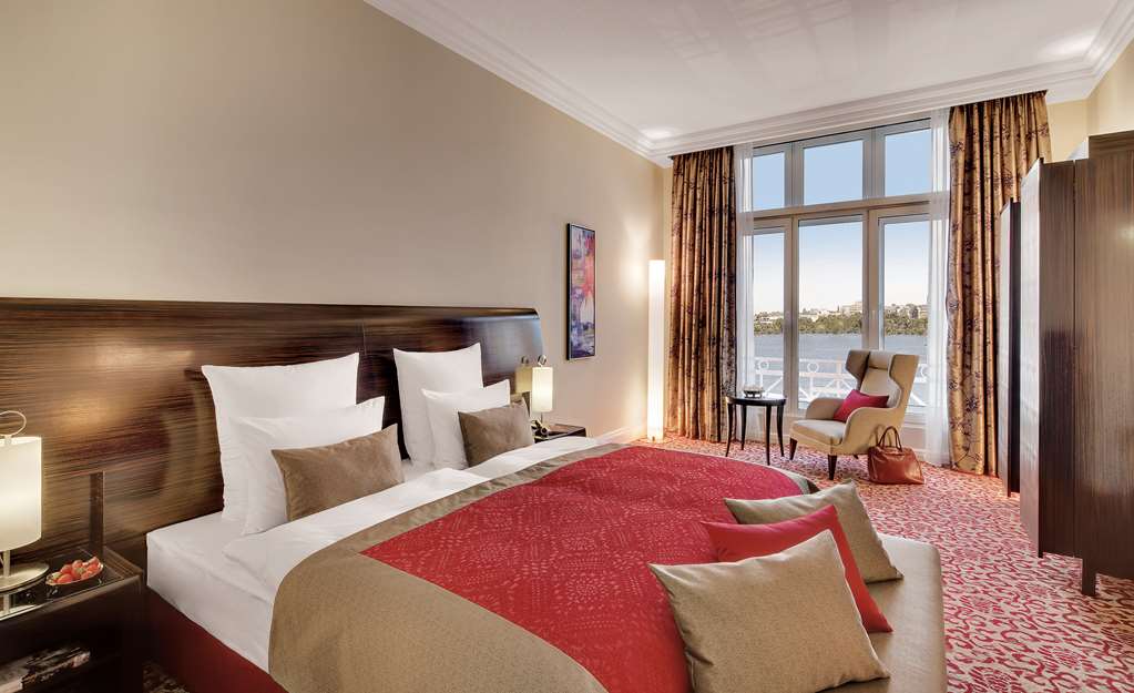 Hotel Atlantic Kempinski Hamburg HAM1_Suites_Junior Suites (3).tif