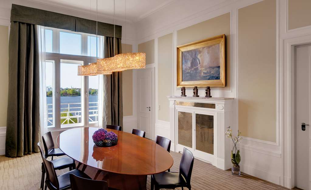 Hotel Atlantic Kempinski Hamburg HAM1_Presidential Suite_Meeting Room(3).tif