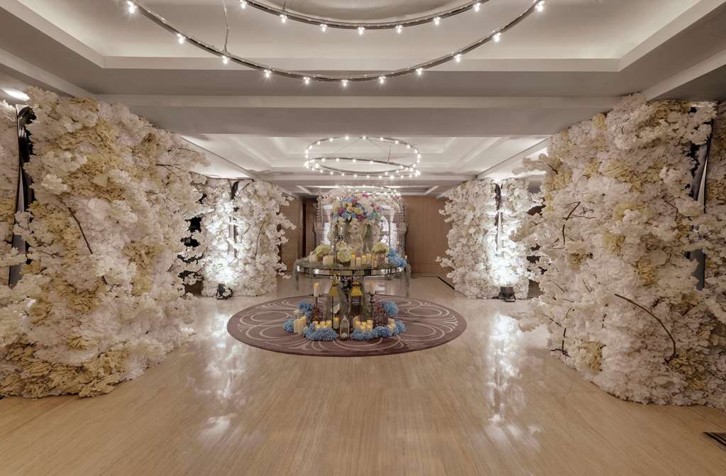 Hotel Indonesia Kempinski Jakarta JKT1_Bali Room Foyer A.tif