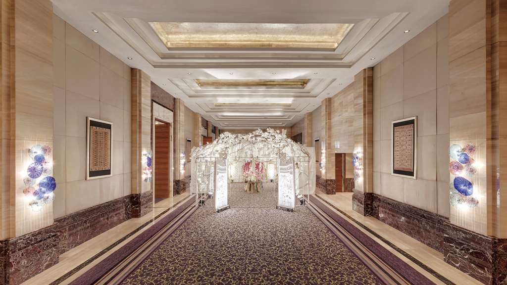 Hotel Indonesia Kempinski Jakarta JKT1_Grand Ballroom Foyer.tif