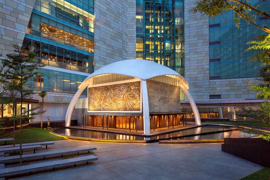 Hotel Indonesia Kempinski Jakarta JKT1_Ramayana Terrace A.tif