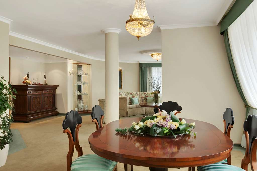 Kempinski Hotel Corvinus Budapest Corvinus-Collection-Suite-Herend-Kempinski-Hotel-Corvinus-Budapest.jpg