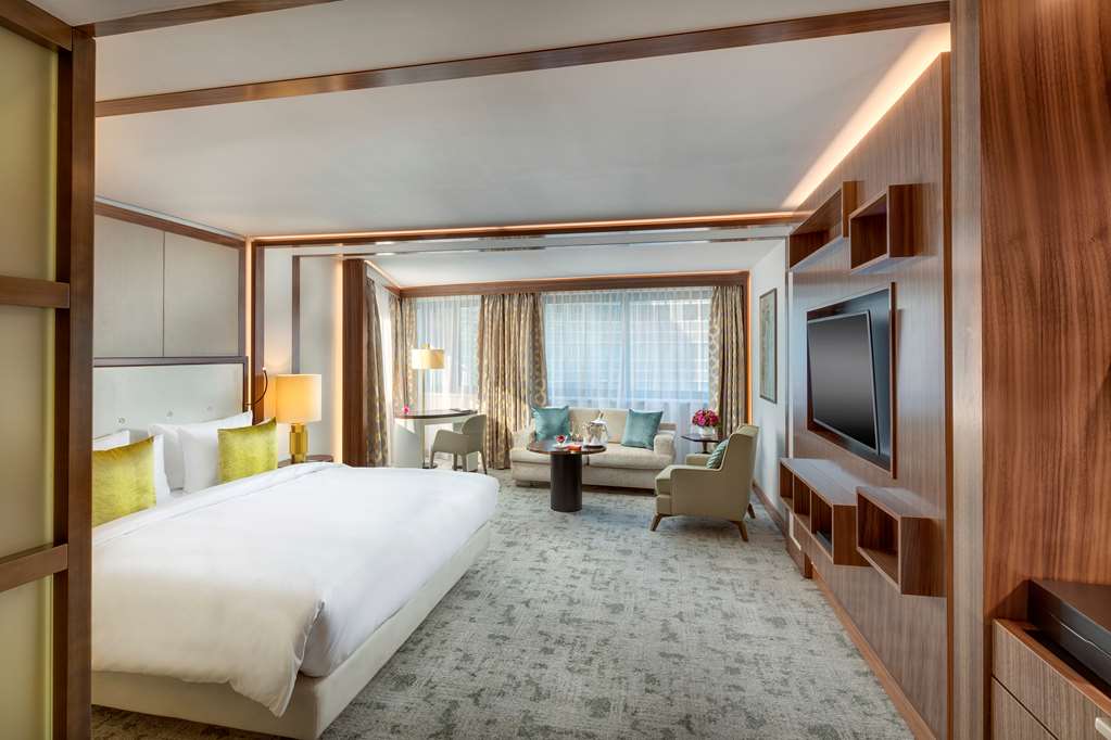 Kempinski Hotel Corvinus Budapest Junior Suite | Kempinski Hotel Corvinus Budapest