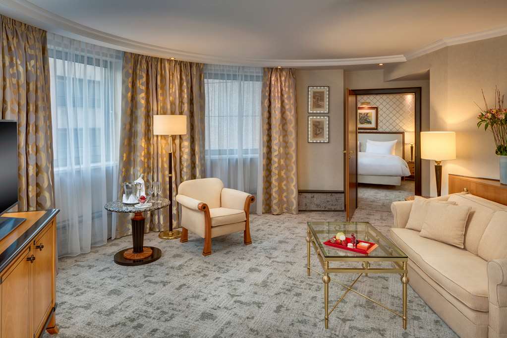 Kempinski Hotel Corvinus Budapest KIBUD_Parlour Suite