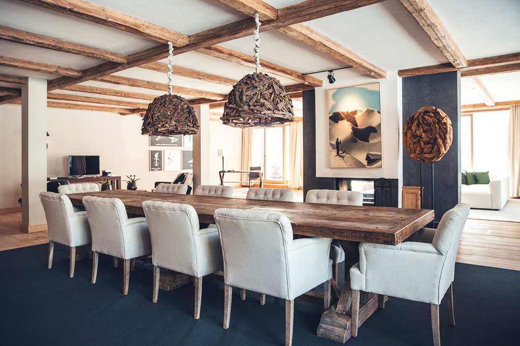 Kempinski Hotel Das Tirol Jochberg Kitzbuehel Alps Penthouse Suite Living Room