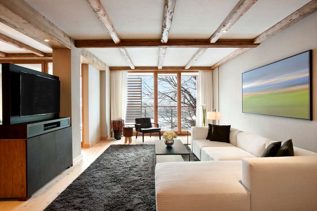 Kempinski Hotel Das Tirol Jochberg Kitzbuehel Alps Alpen Suite Living Room