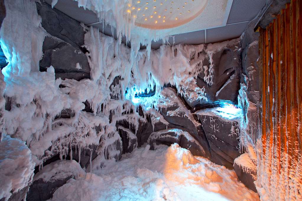 Kempinski Hotel Grand Arena Bansko Bulgaria SOF2_Kempinski The Spa_Snow room.jpg