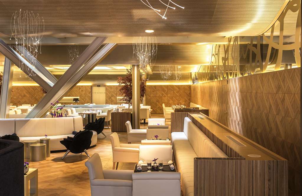 Monument Hotel Restaurant