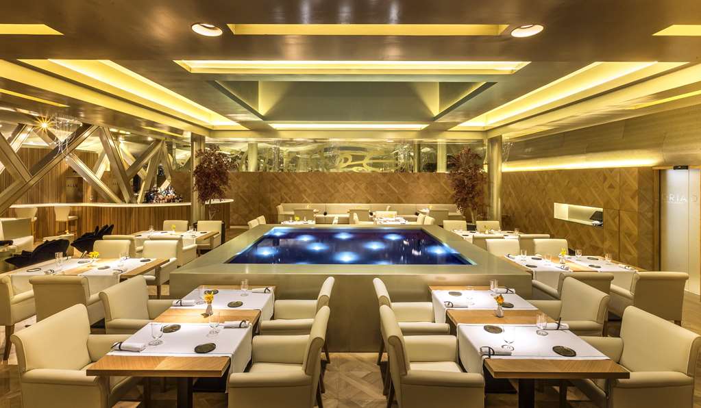 Monument Hotel Restaurant