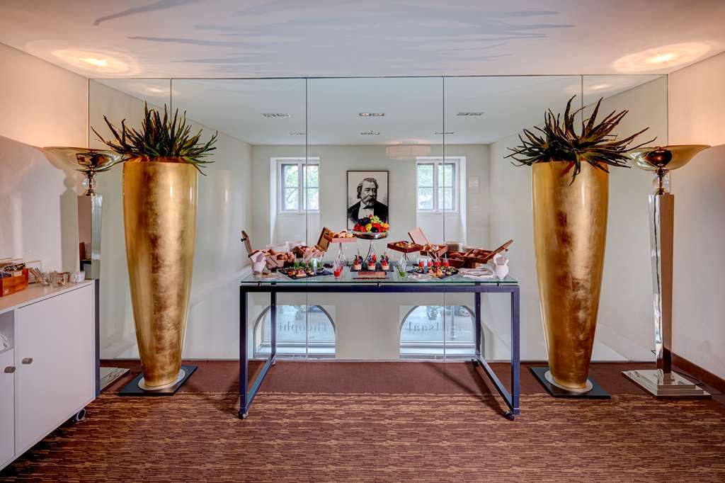 Palais Hansen Kempinski Vienna VIE1_G&E - coffee break (4).tif