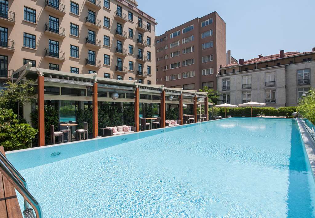 PARK HYATT ISTANBUL - MACKA PALAS Pool view