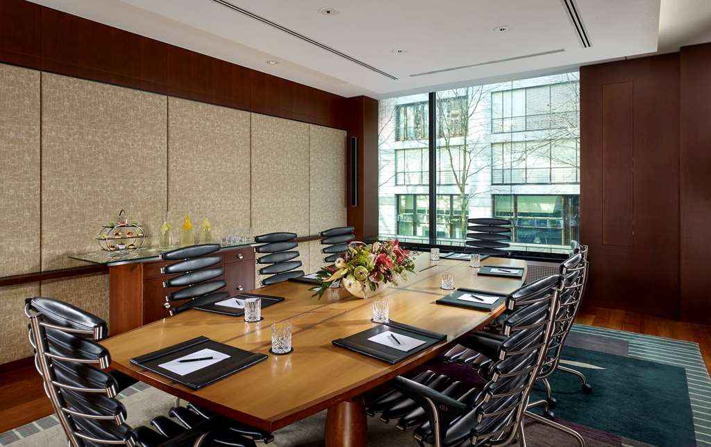 PARK HYATT ZURICH Meeting room