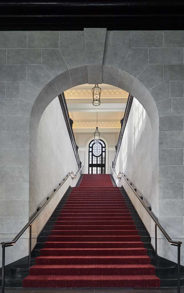 Sagamore Pendry Baltimore SPB ARCH GRAND STAIRCASE