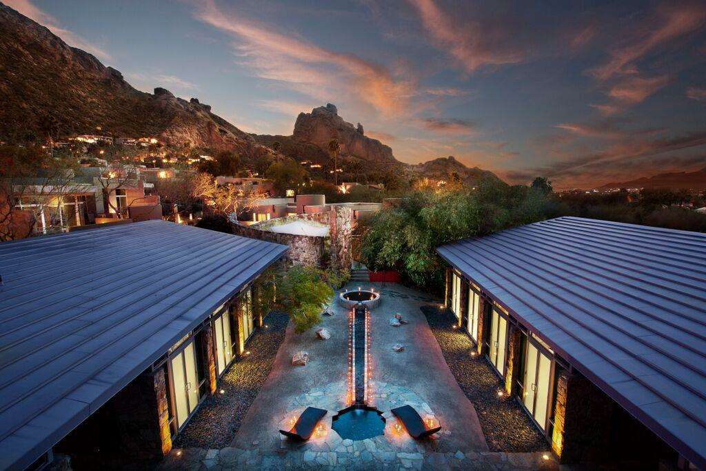 Sanctuary Camelback Mountain Resort & Spa Exterior view