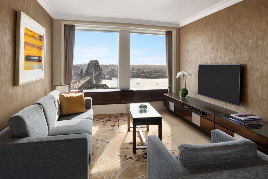 Shangri-La Hotel Sydney Sydney Harbour Suite - Living Room