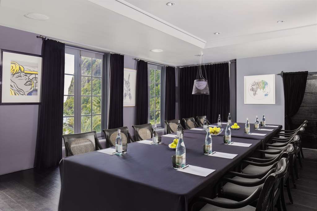 Sugar Beach, A Viceroy Resort VSB Meeting Room