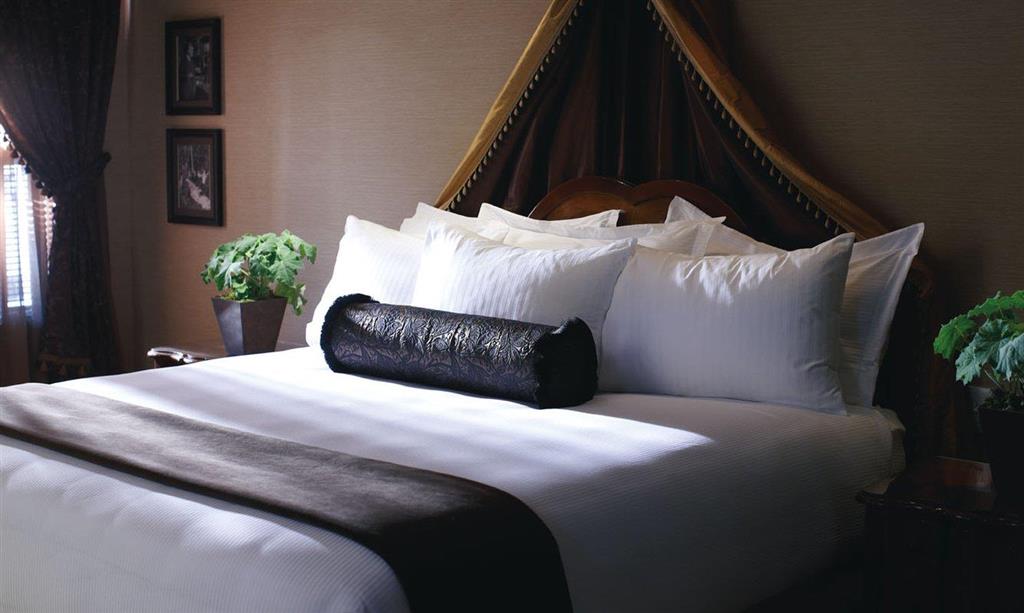 The American Club Suite