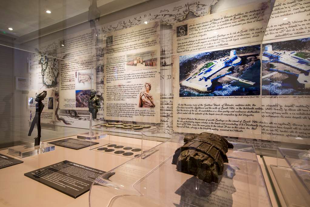 GRAN MELIA SANCTI PETRI Bar/Lounge