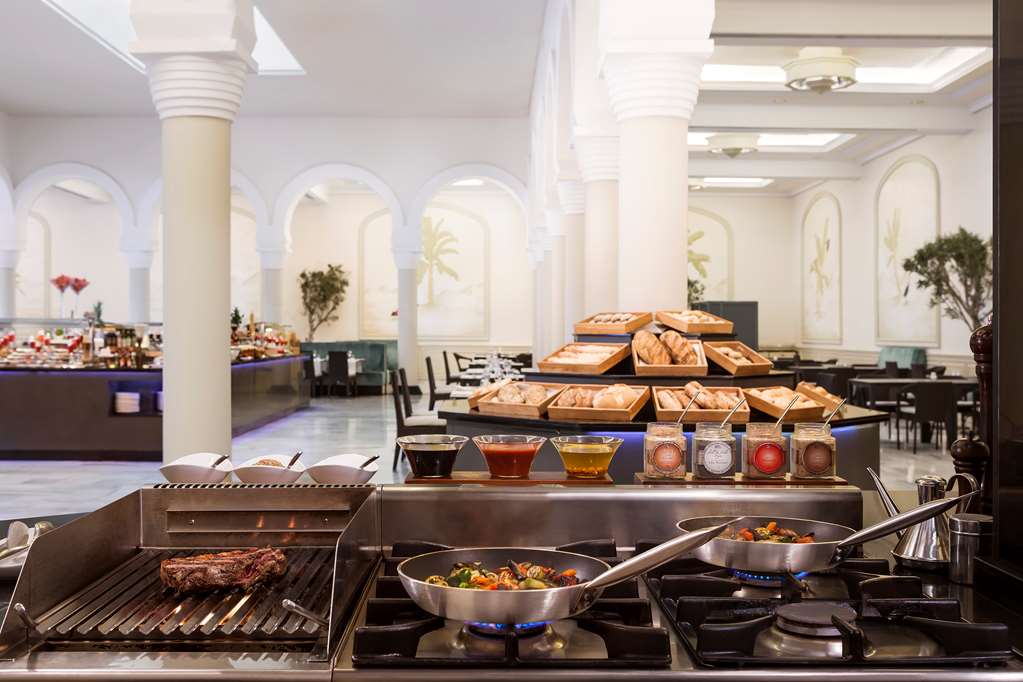 GRAN MELIA SANCTI PETRI Restaurant