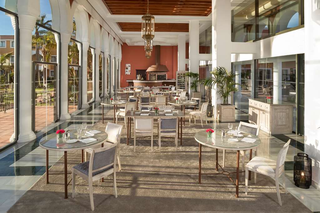 GRAN MELIA SANCTI PETRI Restaurant